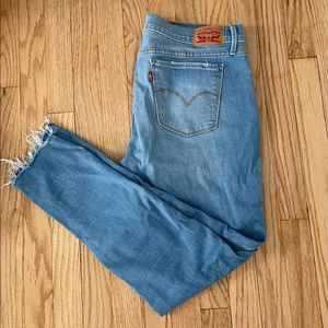 Levi’s 710 Super Skinny Jeans 👖